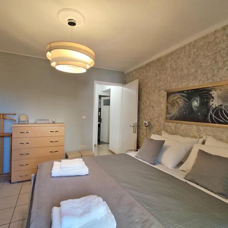 Elias Apartment Athens Luaran gambar